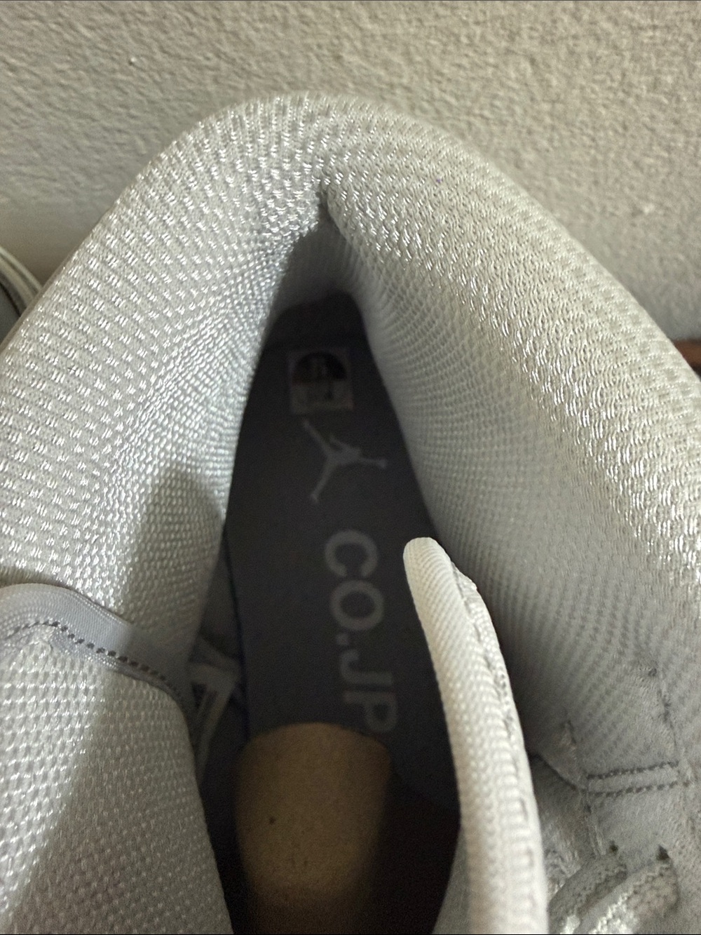 Jordan High-Top Sneakers in Light Gray - Picture 6 of 7